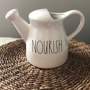 🌸RAE DUNN🌸 Nourish Watering Can
